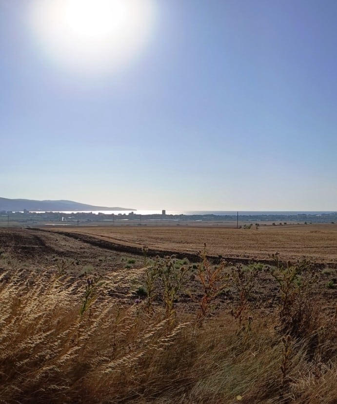 Widok panoramiczny na Słoneczny Brzeg z trasy rowerowej prowadzącej z Aheloy do Tankovo.