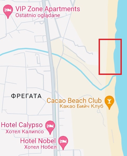 Fragment mapy pokazujący zaznaczoną kwadratem lokalizację plaży nudystów w Słonecznym Brzegu